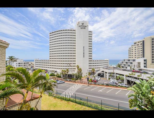 3 BEDROOM APARTMENT FOR SALE IN UMHLANGA CENTRAL